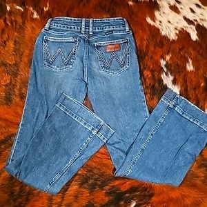 Womens wrangler jeans